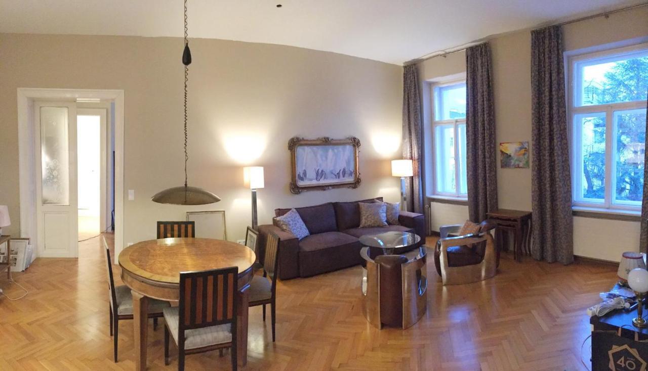 Sissi - Schoenbrunn-living Perfect Apartment